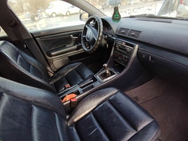 Синій Ауді А4, об'ємом двигуна 2.5 л та пробігом 340 тис. км за 2900 $, фото 6 на Automoto.ua