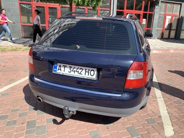 Синій Ауді А4, об'ємом двигуна 2 л та пробігом 453 тис. км за 4100 $, фото 13 на Automoto.ua