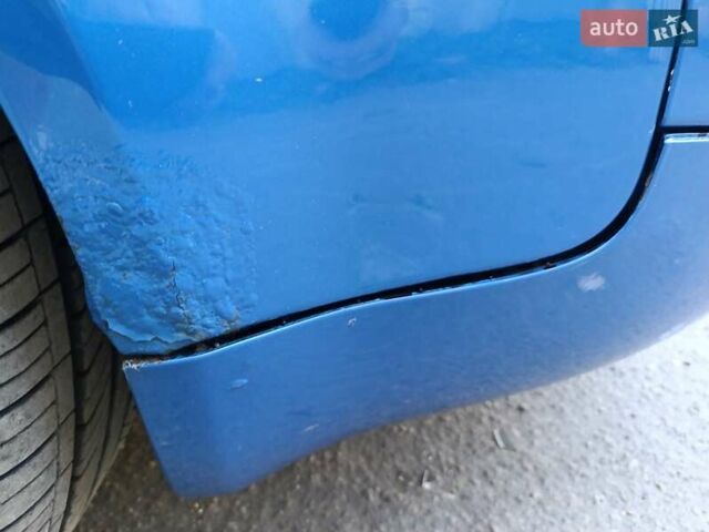 Синий Ауди А4, объемом двигателя 2.5 л и пробегом 410 тыс. км за 5000 $, фото 32 на Automoto.ua