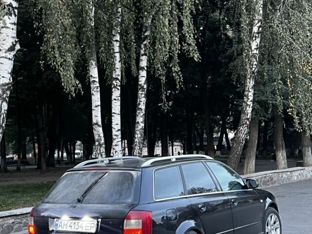 Синий Ауди А4, объемом двигателя 2.5 л и пробегом 320 тыс. км за 3300 $, фото 4 на Automoto.ua