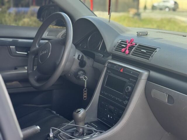 Синий Ауди А4, объемом двигателя 1.9 л и пробегом 407 тыс. км за 4100 $, фото 8 на Automoto.ua