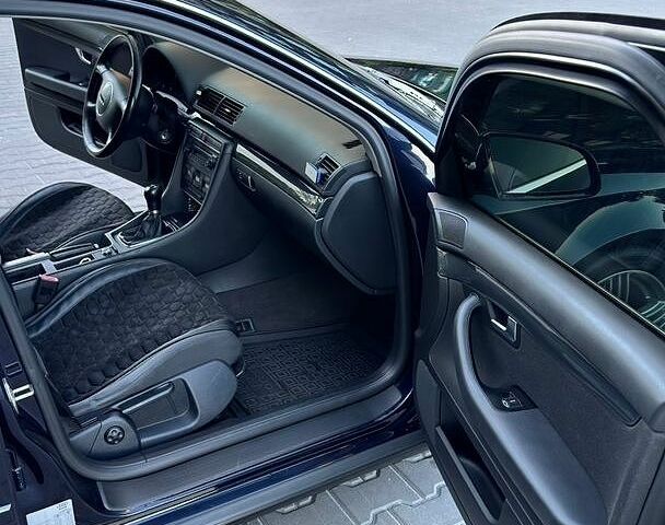 Синій Ауді А4, об'ємом двигуна 1.98 л та пробігом 263 тис. км за 5400 $, фото 9 на Automoto.ua