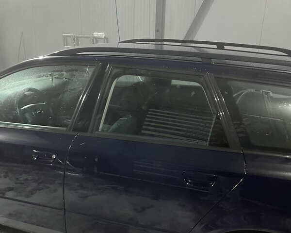 Синий Ауди А4, объемом двигателя 2 л и пробегом 205 тыс. км за 4000 $, фото 6 на Automoto.ua