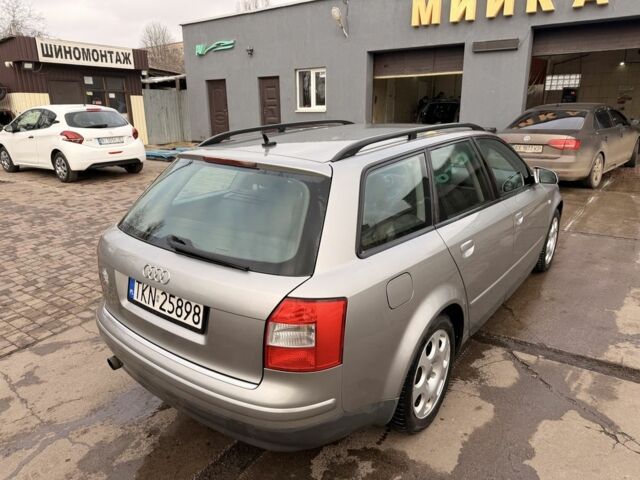 Синий Ауди А4, объемом двигателя 2 л и пробегом 333 тыс. км за 2800 $, фото 7 на Automoto.ua