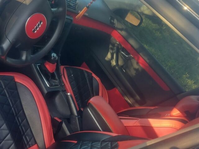 Синий Ауди А4, объемом двигателя 1.6 л и пробегом 330 тыс. км за 3703 $, фото 7 на Automoto.ua