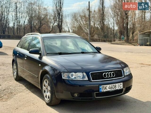 Синій Ауді А4, об'ємом двигуна 1.9 л та пробігом 300 тис. км за 4200 $, фото 2 на Automoto.ua