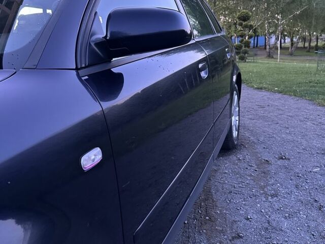 Синий Ауди А4, объемом двигателя 2 л и пробегом 312 тыс. км за 5200 $, фото 10 на Automoto.ua