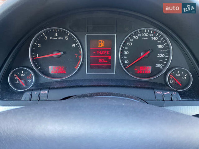 Синій Ауді А4, об'ємом двигуна 1.6 л та пробігом 231 тис. км за 4500 $, фото 10 на Automoto.ua