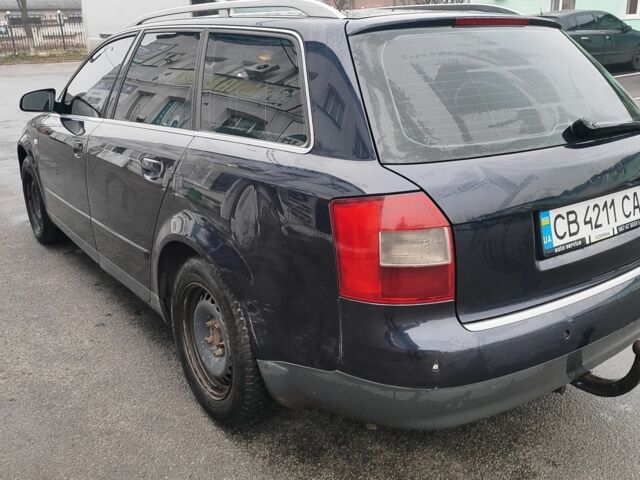 Синий Ауди А4, объемом двигателя 1.9 л и пробегом 390 тыс. км за 3900 $, фото 5 на Automoto.ua