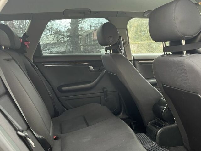 Синій Ауді А4, об'ємом двигуна 1.6 л та пробігом 324 тис. км за 5100 $, фото 13 на Automoto.ua