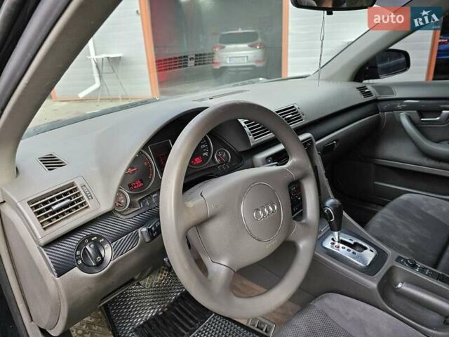 Синий Ауди А4, объемом двигателя 2.5 л и пробегом 250 тыс. км за 4250 $, фото 10 на Automoto.ua