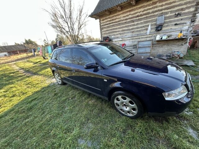Синий Ауди А4, объемом двигателя 2.5 л и пробегом 300 тыс. км за 4300 $, фото 2 на Automoto.ua