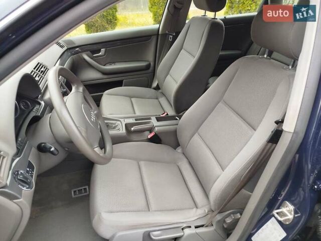Синій Ауді А4, об'ємом двигуна 1.6 л та пробігом 189 тис. км за 4999 $, фото 16 на Automoto.ua