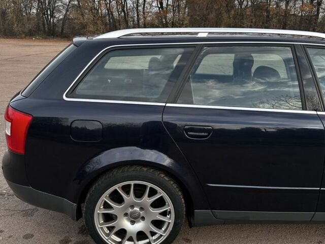 Синий Ауди А4, объемом двигателя 2 л и пробегом 240 тыс. км за 5500 $, фото 7 на Automoto.ua