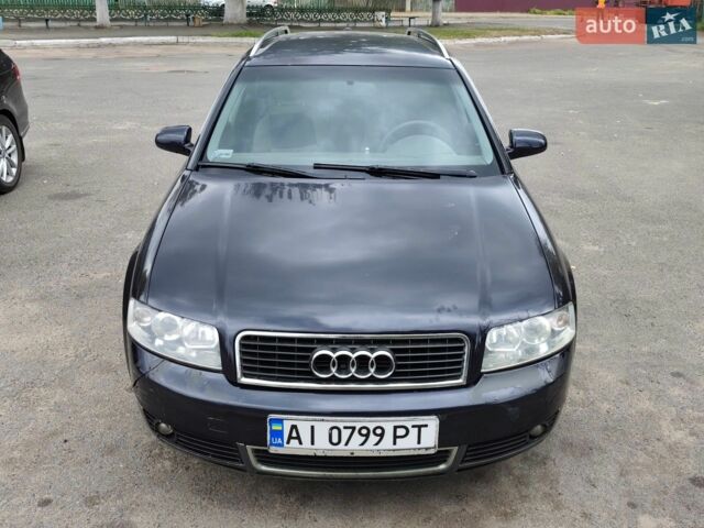Синий Ауди А4, объемом двигателя 2.5 л и пробегом 300 тыс. км за 2800 $, фото 4 на Automoto.ua