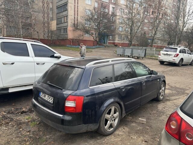 Синий Ауди А4, объемом двигателя 1.9 л и пробегом 390 тыс. км за 2900 $, фото 1 на Automoto.ua