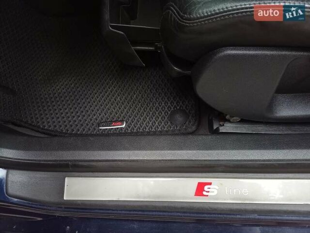 Синий Ауди А4, объемом двигателя 2.5 л и пробегом 328 тыс. км за 3500 $, фото 24 на Automoto.ua