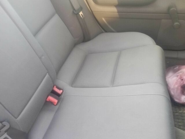 Синій Ауді А4, об'ємом двигуна 1.6 л та пробігом 315 тис. км за 2900 $, фото 3 на Automoto.ua