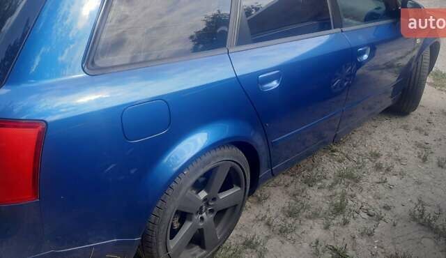 Синий Ауди А4, объемом двигателя 2.5 л и пробегом 368 тыс. км за 4900 $, фото 6 на Automoto.ua