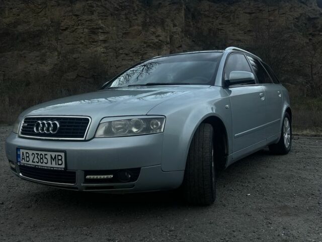Синий Ауди А4, объемом двигателя 1.8 л и пробегом 350 тыс. км за 4999 $, фото 1 на Automoto.ua