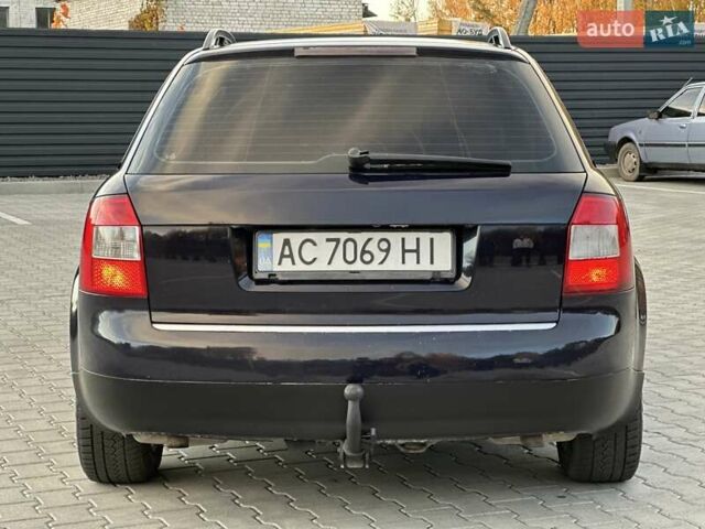 Синий Ауди А4, объемом двигателя 2.5 л и пробегом 298 тыс. км за 3899 $, фото 4 на Automoto.ua