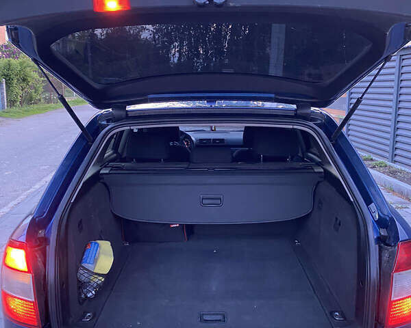 Синій Ауді А4, об'ємом двигуна 2.5 л та пробігом 450 тис. км за 4200 $, фото 9 на Automoto.ua
