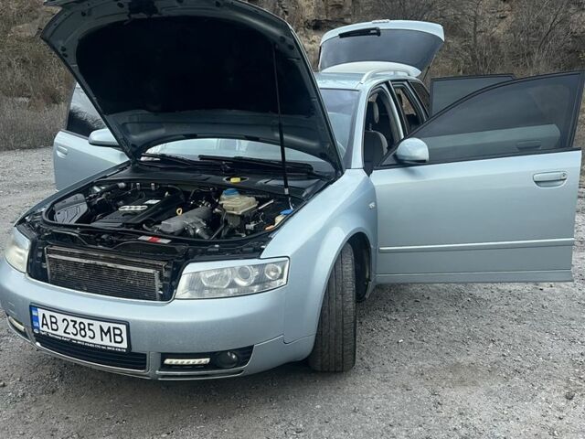 Синий Ауди А4, объемом двигателя 1.8 л и пробегом 350 тыс. км за 4999 $, фото 6 на Automoto.ua