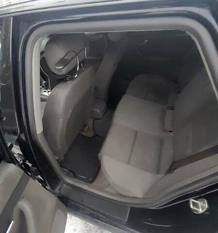 Синий Ауди А4, объемом двигателя 2.5 л и пробегом 270 тыс. км за 5300 $, фото 12 на Automoto.ua