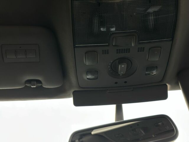 Синій Ауді А4, об'ємом двигуна 2.5 л та пробігом 360 тис. км за 4900 $, фото 11 на Automoto.ua