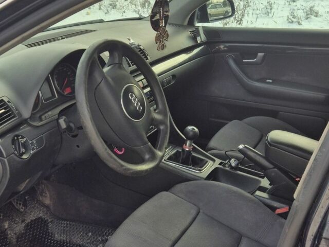 Синій Ауді А4, об'ємом двигуна 1 л та пробігом 475 тис. км за 3226 $, фото 5 на Automoto.ua