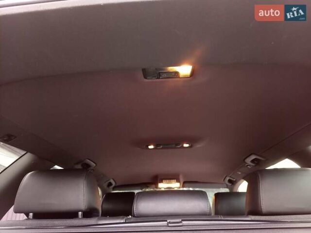 Синій Ауді А4, об'ємом двигуна 2.5 л та пробігом 328 тис. км за 3500 $, фото 25 на Automoto.ua