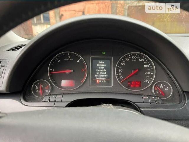 Синій Ауді А4, об'ємом двигуна 2.5 л та пробігом 342 тис. км за 4800 $, фото 5 на Automoto.ua