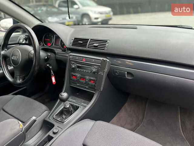 Синий Ауди А4, объемом двигателя 2.5 л и пробегом 294 тыс. км за 5400 $, фото 11 на Automoto.ua