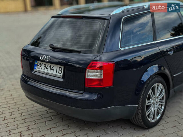 Синий Ауди А4, объемом двигателя 2.5 л и пробегом 335 тыс. км за 5950 $, фото 28 на Automoto.ua