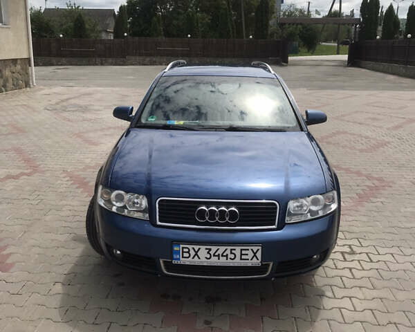 Синий Ауди А4, объемом двигателя 1.6 л и пробегом 187 тыс. км за 5999 $, фото 1 на Automoto.ua