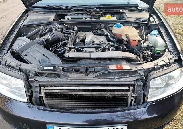 Синій Ауді А4, об'ємом двигуна 2.5 л та пробігом 427 тис. км за 5200 $, фото 16 на Automoto.ua