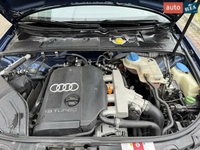 Синій Ауді А4, об'ємом двигуна 1.8 л та пробігом 213 тис. км за 6000 $, фото 3 на Automoto.ua