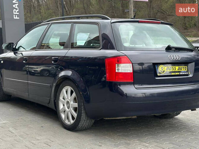 Синий Ауди А4, объемом двигателя 2.5 л и пробегом 294 тыс. км за 5900 $, фото 3 на Automoto.ua