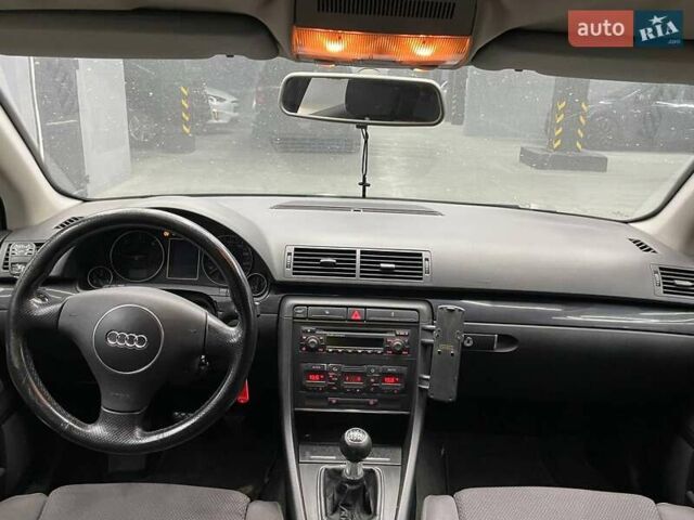 Синій Ауді А4, об'ємом двигуна 2.5 л та пробігом 294 тис. км за 5400 $, фото 13 на Automoto.ua