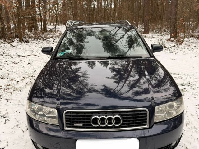 Синий Ауди А4, объемом двигателя 0 л и пробегом 350 тыс. км за 2777 $, фото 1 на Automoto.ua