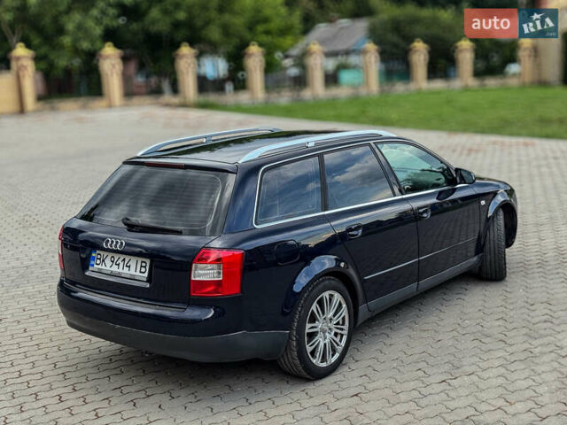Синий Ауди А4, объемом двигателя 2.5 л и пробегом 335 тыс. км за 5950 $, фото 11 на Automoto.ua