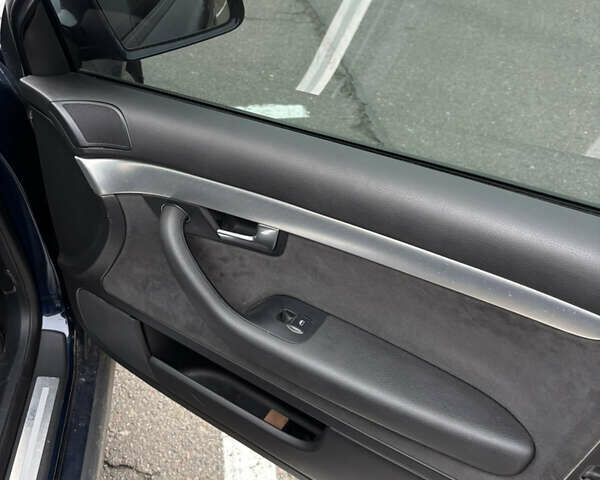 Синій Ауді А4, об'ємом двигуна 1.97 л та пробігом 297 тис. км за 6500 $, фото 8 на Automoto.ua