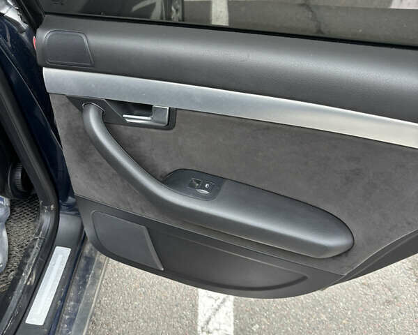 Синій Ауді А4, об'ємом двигуна 1.97 л та пробігом 297 тис. км за 6500 $, фото 7 на Automoto.ua