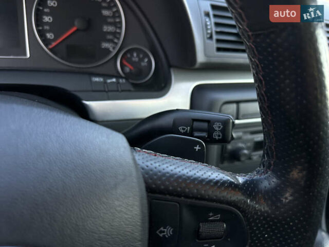 Синий Ауди А4, объемом двигателя 1.8 л и пробегом 266 тыс. км за 7400 $, фото 33 на Automoto.ua