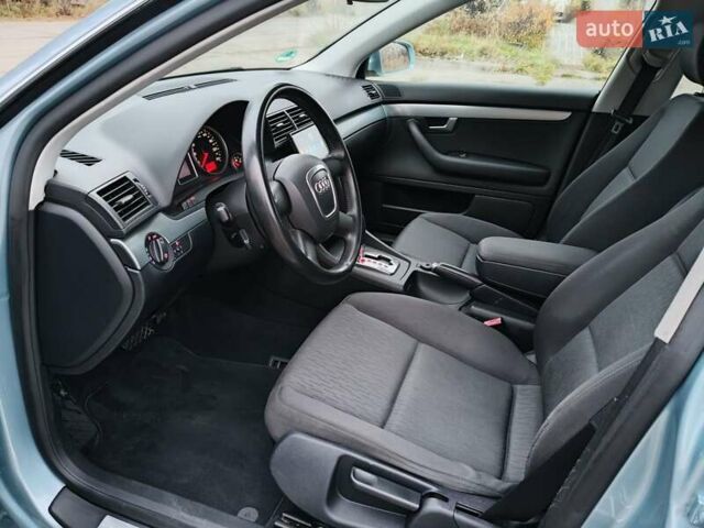 Синій Ауді А4, об'ємом двигуна 2 л та пробігом 235 тис. км за 6450 $, фото 14 на Automoto.ua