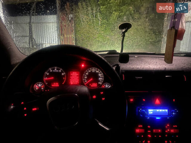 Синій Ауді А4, об'ємом двигуна 2 л та пробігом 322 тис. км за 5200 $, фото 14 на Automoto.ua