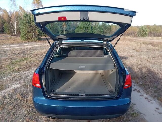 Синій Ауді А4, об'ємом двигуна 2 л та пробігом 243 тис. км за 6500 $, фото 8 на Automoto.ua