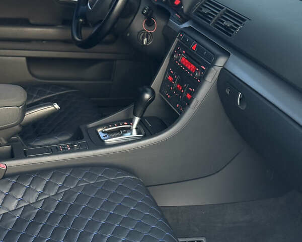 Синий Ауди А4, объемом двигателя 2.5 л и пробегом 231 тыс. км за 6800 $, фото 17 на Automoto.ua