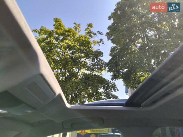 Синий Ауди А4, объемом двигателя 2.5 л и пробегом 220 тыс. км за 5999 $, фото 17 на Automoto.ua