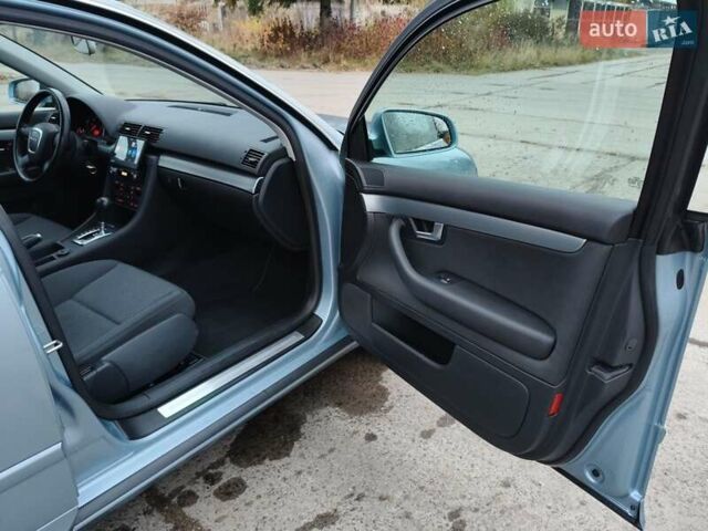 Синій Ауді А4, об'ємом двигуна 2 л та пробігом 235 тис. км за 6450 $, фото 23 на Automoto.ua
